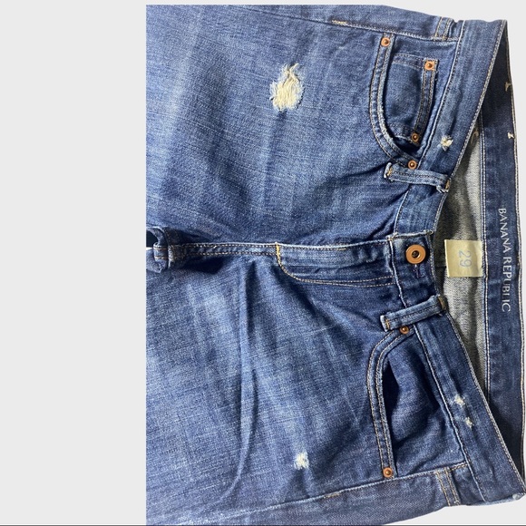 Banana Republic Straight Fit Distressed Jeans - Picture 6 of 7